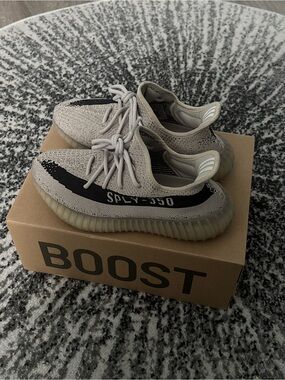 adidas Yeezy Boost 350 V2 Slate with Black Stripe, Sz 6.5